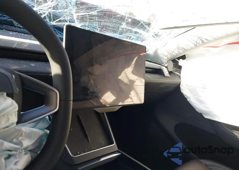 2026 Tesla Model Y Premium Rear-Wheel Drive z USA, uszkodzony, nr VIN 7SAYGDED8TA442810